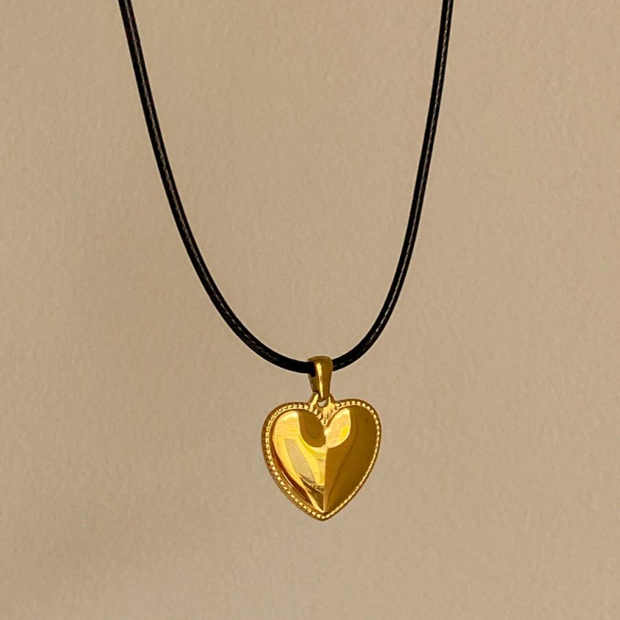 Choker corazón negro